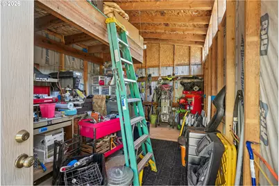 633 N Grant St #C, Newberg, OR 97132 - Photo 27