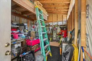 633 N Grant St, Newberg, OR 97132 - Photo 27