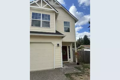 633 N Grant St #C, Newberg, OR 97132 - Photo 3