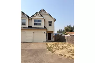 633 N Grant St, Newberg, OR 97132 - Photo 3