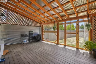 633 N Grant St, Newberg, OR 97132 - Photo 23