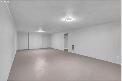 8730 NE Davis St, Portland, OR 97220 - Photo 27