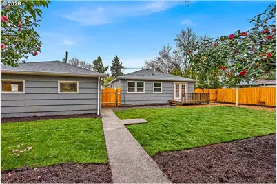 8730 NE Davis St, Portland, OR 97220 - Photo 31