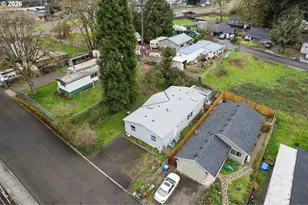 422 SW Juniper Rd, Estacada, OR 97023 - Photo 37