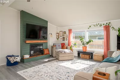 422 SW Juniper Rd, Estacada, OR 97023 - Photo 15