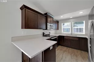 463 35th St, Springfield, OR 97478 - Photo 13