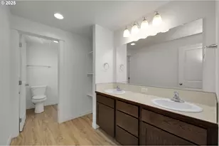 463 35th St, Springfield, OR 97478 - Photo 29