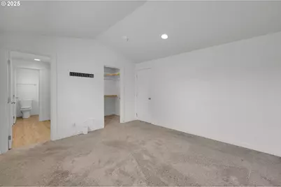 463 35th St, Springfield, OR 97478 - Photo 27