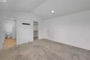 463 35th St, Springfield, OR 97478 - Photo 27