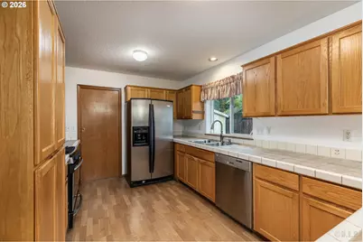 34305 NE Heron Meadows Dr, Scappoose, OR 97056 - Photo 9