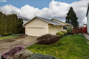 34305 NE Heron Meadows Dr, Scappoose, OR 97056 - Photo 1