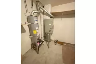 880 SE 193rd Ave, Portland, OR 97233 - Photo 37