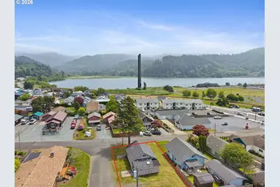 207 2nd St, Garibaldi, OR 97118 - Photo 21
