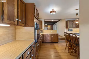 1030 Garden Grove Dr, Roseburg, OR 97471 - Photo 7