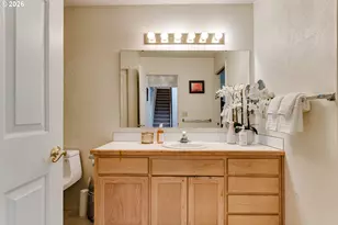 2221 Ridgeway Dr, Eugene, OR 97401 - Photo 23