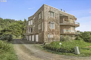 438 Shellmidden Way, Yachats, OR 97498 - Photo 5