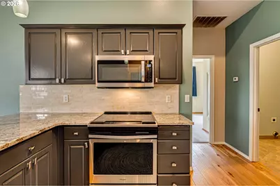 624 51st St, Washougal, WA 98671 - Photo 9