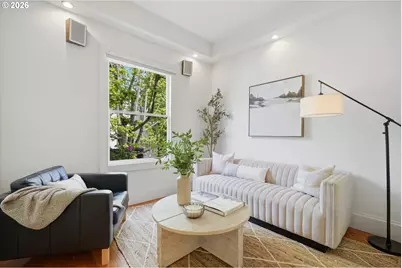322 S Whitaker St, Portland, OR 97239 - Photo 9