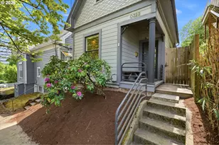 322 S Whitaker St, Portland, OR 97239 - Photo 5