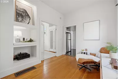 322 S Whitaker St, Portland, OR 97239 - Photo 7