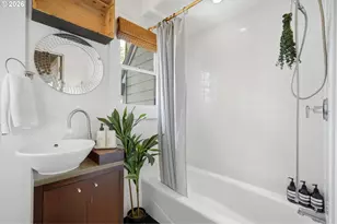 322 S Whitaker St, Portland, OR 97239 - Photo 23