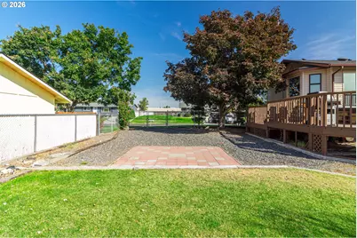 1055 W Linda Ave, Hermiston, OR 97838 - Photo 21