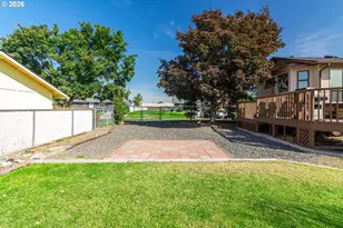 1055 W Linda Ave, Hermiston, OR 97838 - Photo 21