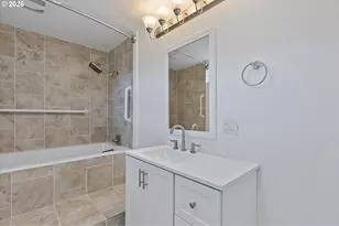 2750 NE Harney Dr, Newport, OR 97365 - Photo 25