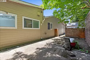 2750 NE Harney Dr, Newport, OR 97365 - Photo 33