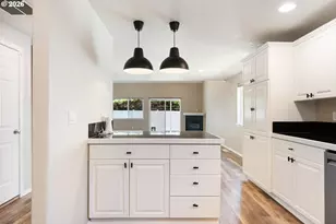 8014 NE 38th Ave, Vancouver, WA 98665 - Photo 3