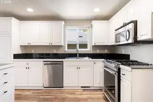 8014 NE 38th Ave, Vancouver, WA 98665 - Photo 5