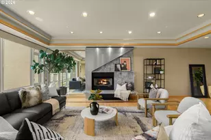 2020 SW Market St Dr, Portland, OR 97201 - Photo 3