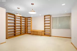 2020 SW Market St Dr, Portland, OR 97201 - Photo 29