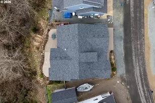 325 N Juniper Ct, Rockaway Beach, OR 97136 - Photo 33