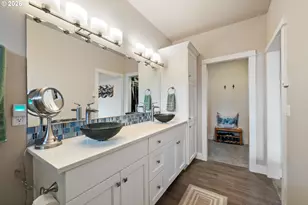 325 N Juniper Ct, Rockaway Beach, OR 97136 - Photo 19