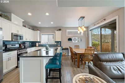 325 N Juniper Ct, Rockaway Beach, OR 97136 - Photo 13