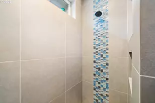 325 N Juniper Ct, Rockaway Beach, OR 97136 - Photo 17