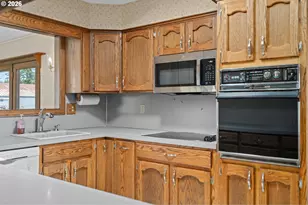 9931 S Highway 211, Canby, OR 97013 - Photo 11