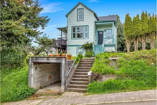 240 Lincoln St, Astoria, OR 97103 - Photo 31