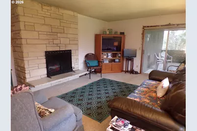 16765 S Beckman Rd, Oregon City, OR 97045 - Photo 3