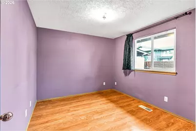 351 Elma Ct, Salem, OR 97301 - Photo 13