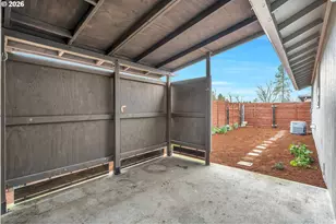 351 Elma Ct, Salem, OR 97301 - Photo 23