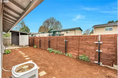 351 Elma Ct, Salem, OR 97301 - Photo 29