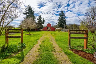 14830 NW Gillihan Rd, Portland, OR 97231 - Photo 37