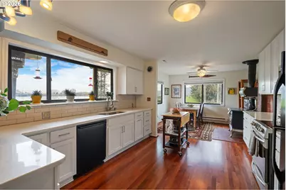 14830 NW Gillihan Rd, Portland, OR 97231 - Photo 15