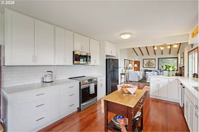 14830 NW Gillihan Rd, Portland, OR 97231 - Photo 17