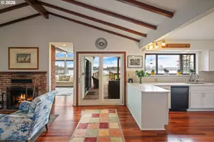 14830 NW Gillihan Rd, Portland, OR 97231 - Photo 9