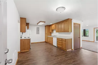 1000 Cowlitz Way, Kelso, WA 98626 - Photo 3