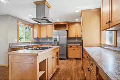 13032 Brookside Dr, Aurora, OR 97002 - Photo 13