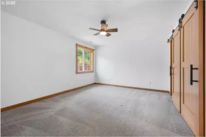 13032 Brookside Dr, Aurora, OR 97002 - Photo 27